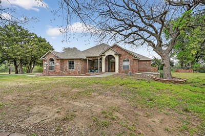 4851 Stout Road, Midlothian TX 76065
