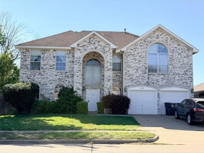 4818 Red Birch Drive, Arlington TX 76018