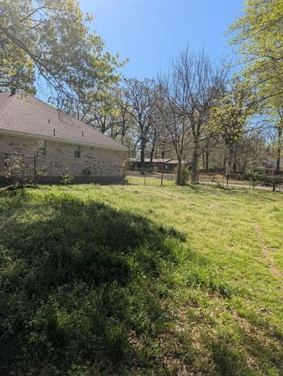 3395 Bonham Street, Paris TX 75460 - Photo 3