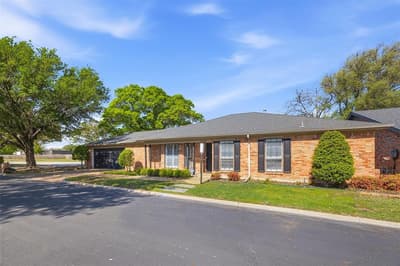3824 Brookhaven Circle, Fort Worth TX 76109 - Photo 2