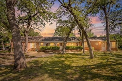 1504 Smilax Avenue, Fort Worth TX 76111 - Photo 2