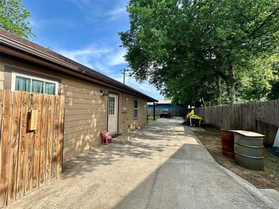 5432 Laster Road, Fort Worth TX 76119 - Photo 5