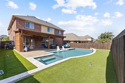 724 Marietta Lane, Aubrey TX 76227