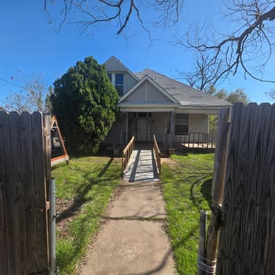 925 N 16th Street, Waco TX 76707