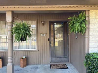 1102 Anthony Drive, Ennis TX 75119