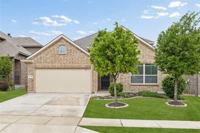 15720 Barton Ridge Drive, Fort Worth TX 76177