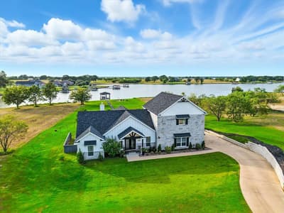 7025 Lake Vista Drive, Streetman TX 75859