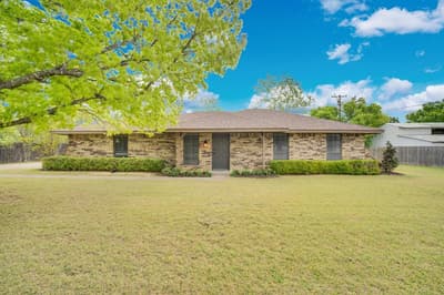 104 Prairie View Lane, Red Oak TX 75154