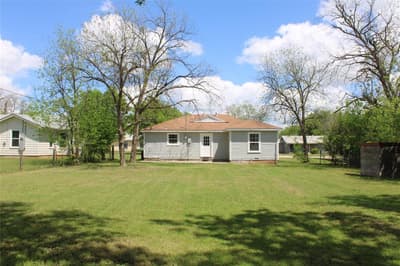 2105 6 TH, Brownwood TX 76801 - Photo 5