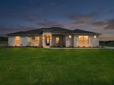 103 Eagle Court, Glen Rose TX 76077 - Photo 2