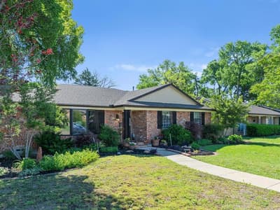 5320 Elkridge Drive, Dallas TX 75227 - Photo 2