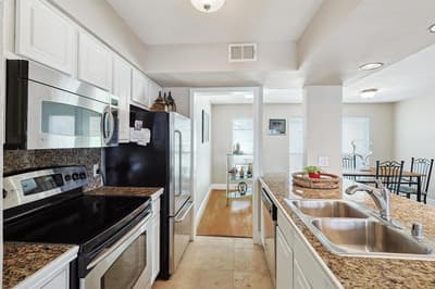 5916 Sandhurst Lane # 226, Dallas TX 75206 - Photo 4