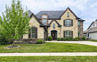 138 Fairweather Drive, Burleson TX 76028