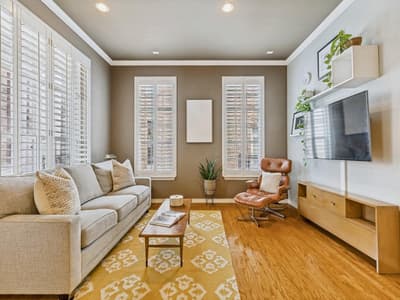 15741 Seabolt # 28, Addison TX 75001