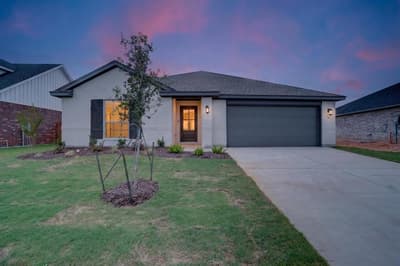 105 Mesa Drive, Glen Rose TX 76043 - Photo 2
