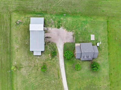 386 Scoggins Road, Tioga TX 76271