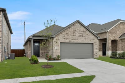 5925 Laurel Lake Lane, Pilot Point TX 76258 - Photo 2