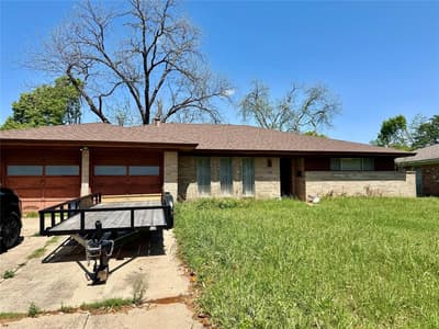 127 Kings Row Street, Arlington TX 76010