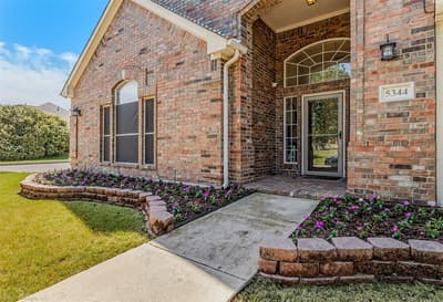5344 Lake Mead Trail, Fort Worth TX 76137