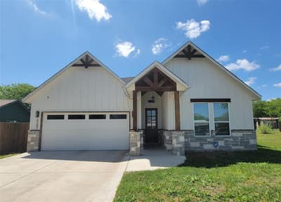 3207 30th Street NW, Fort Worth TX 76106