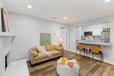 6900 Skillman Street # 407, Dallas TX 75231 - Photo 4