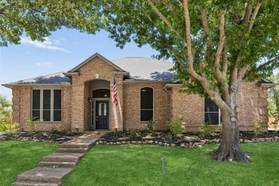 1606 Sarah Brooks Drive, Keller TX 76248 - Photo 2