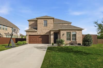 2109 Falcon Ridge Drive, Mansfield TX 76063