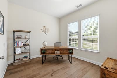 2109 Falcon Ridge Drive, Mansfield TX 76063 - Photo 5
