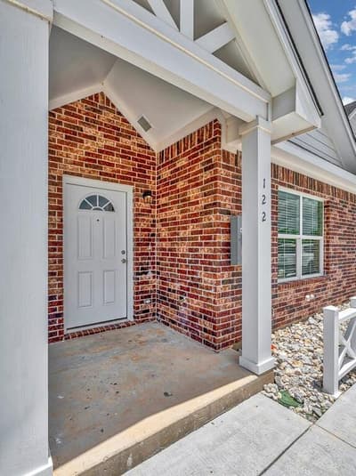 128 Morris Court, McGregor TX 76657 - Photo 2