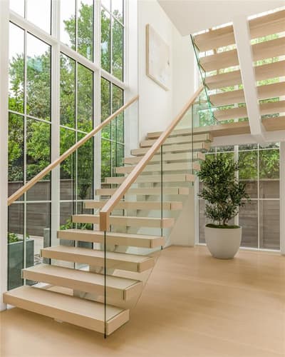 9102 Bluff Hollow Court, Dallas TX 75220 - Photo 2