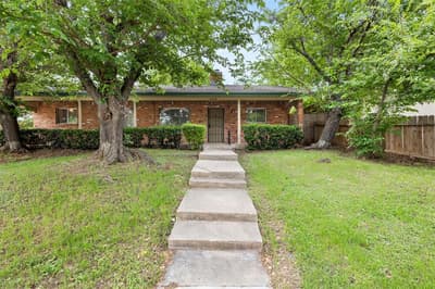 5516 Beaty Street, Fort Worth TX 76112