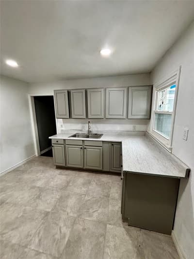 4247 SUMMITT RIDGE, Dallas TX 75216 - Photo 5