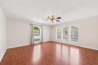 8240 Forest Ridge Drive, Woodway TX 76712 - Photo 2