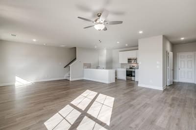 6916 Yellow Hammer Way, Arlington TX 76001 - Photo 4