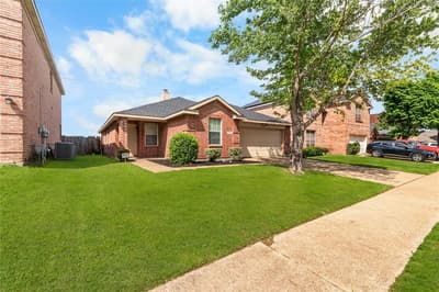 1225 Glencoe Drive, Glenn Heights TX 75154