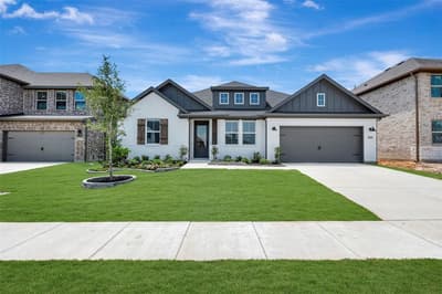 1009 Ashcroft Lane, Justin TX 76247