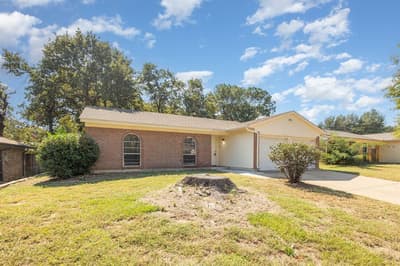 5616 Atlantis Terrace, Arlington TX 76016