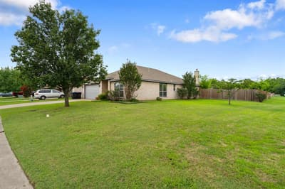 100 Lipan Street, Greenville TX 75402 - Photo 2