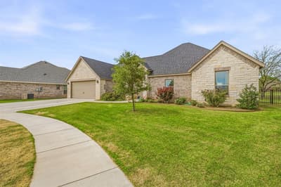191 Crenshaw Court, Stephenville TX 76401 - Photo 3
