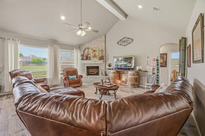 191 Crenshaw Court, Stephenville TX 76401 - Photo 4