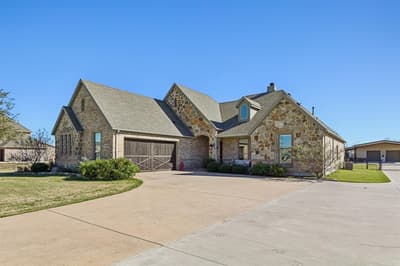 5025 White Pine Drive, Royse City TX 75189 - Photo 2