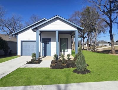 331 E Hull Street, Denison TX 75021