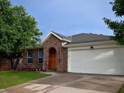 1510 Sequoia Drive, Krum TX 76249