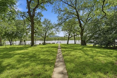 5106 Gibson Court, Granbury TX 76049 - Photo 4