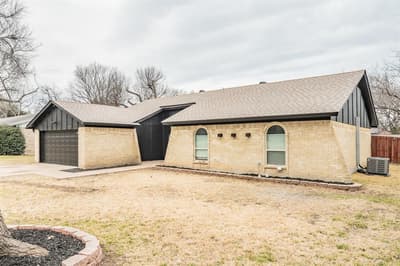 8409 Glenann Drive, North Richland Hills TX 76182 - Photo 3