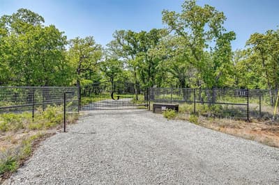 313 Broken Rd Road, Perrin TX 76486