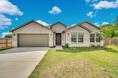 500 Jolie Court, Joshua TX 76058