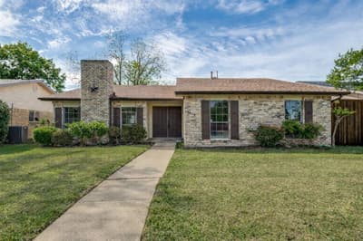 1804 Clear Creek Lane, Carrollton TX 75007
