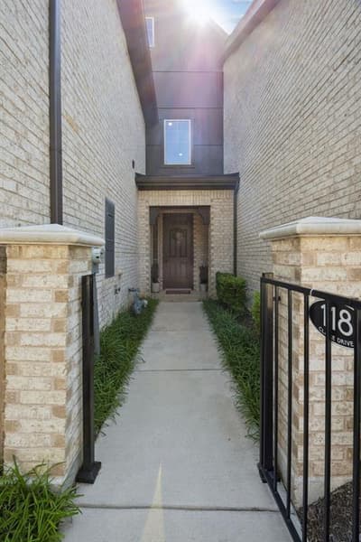 118 Claire Drive, Trophy Club TX 76262 - Photo 3