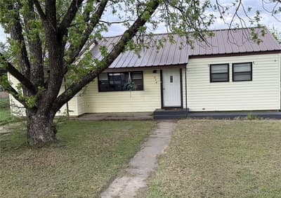 204 Bluffview Drive, Brownwood TX 76801